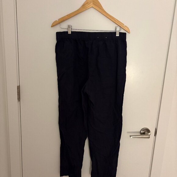 Uniqlo navy drawstring pants - Picture 2 of 2